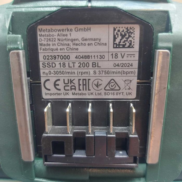 Мощен безчетков импакт Metabo SSD 18 LT 200 BL