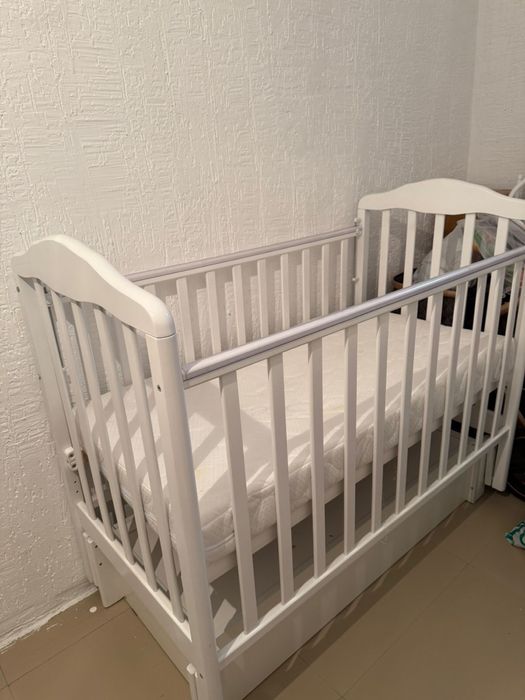 Продам детскую кровать