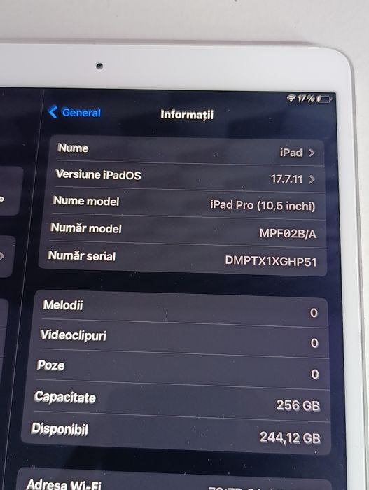 Tableta Apple ipad pro 10.5 256 gb cu ultimul soft fără cont impecabila