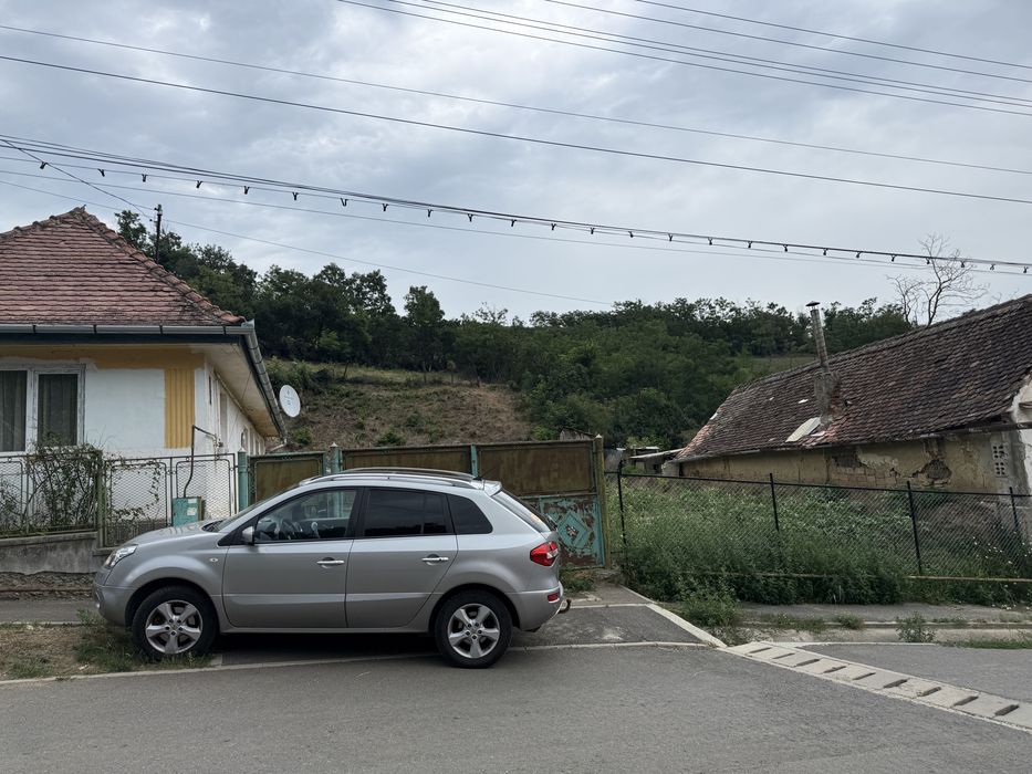 Casa 60 mp/Teren 1120 mp OCNA Sibiului Intravilan