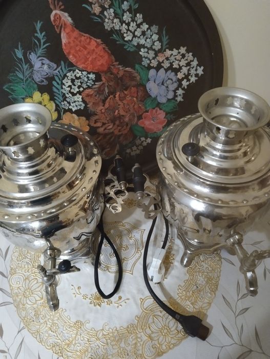 Продам самовар электрический советский.