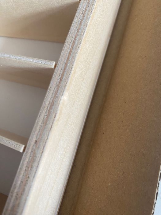 Дефектна дървена етажерка за колички, рафт, 80 отделения, хоризонтален