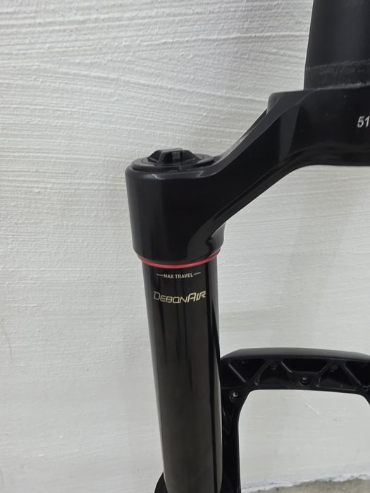RockShox ZEB Select Charger RC 29" 170mm DebonAir+ Tapered Boost furca