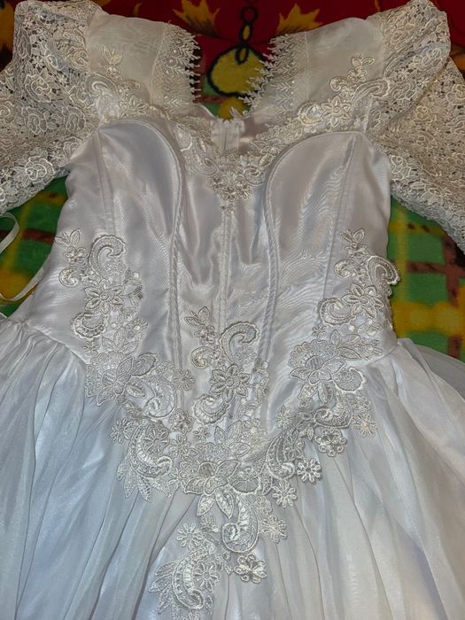 Rochie de mireasă elegantă