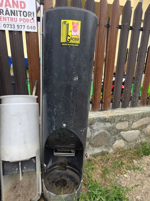 Hrănitoare Porci