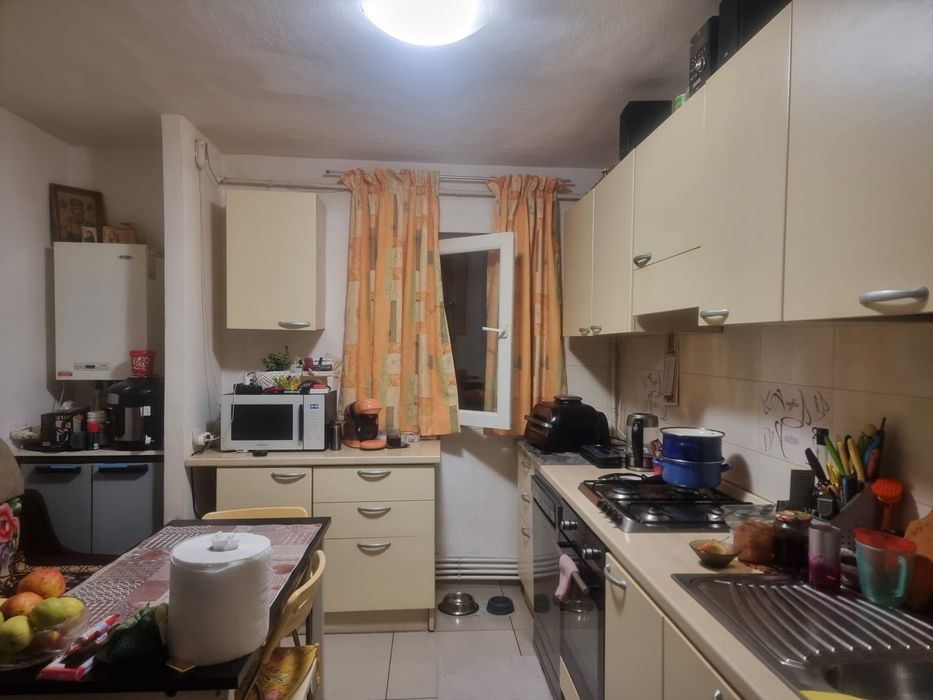 Apartament 2 camere decomandat
