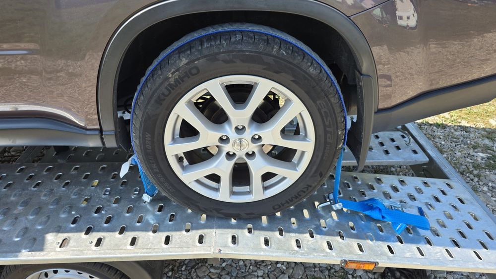 Închiriez/tractez platformă auto de 2 tone, nouă