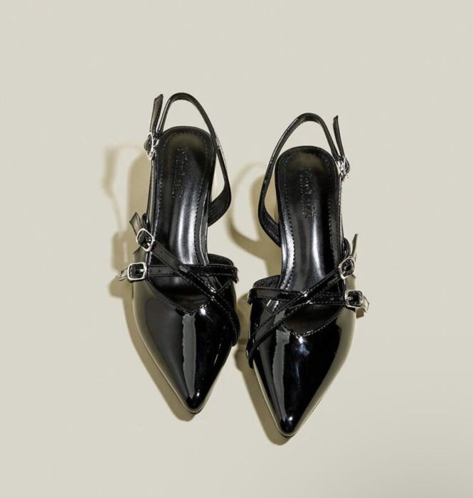 Pantofi eleganti