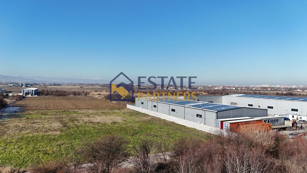 Парцел в Пловдив-Индустриална зона - Юг площ 3628 цена 290000