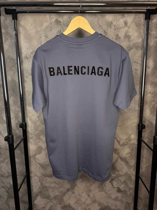 Tricou Balenciaga
