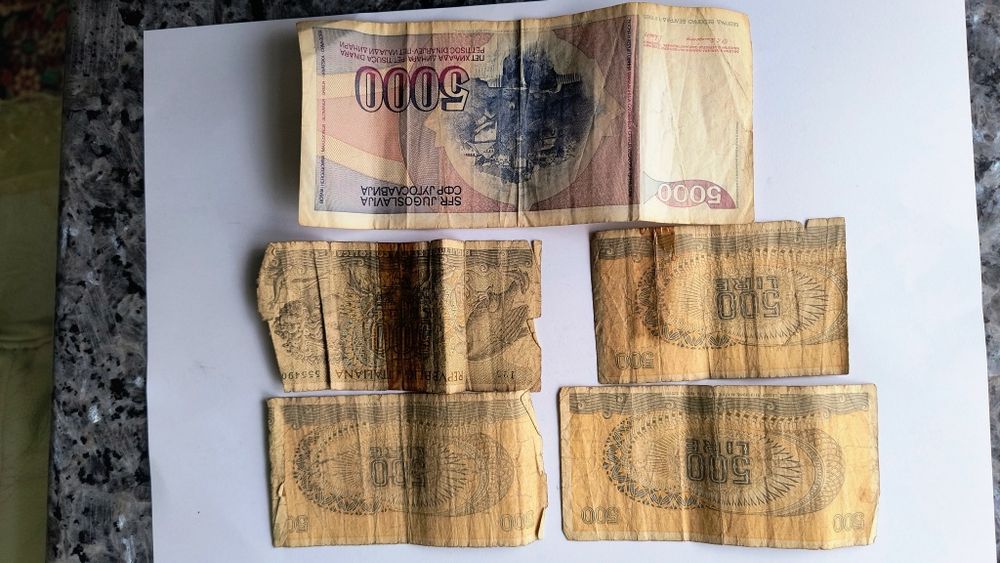 Bancnote și monede