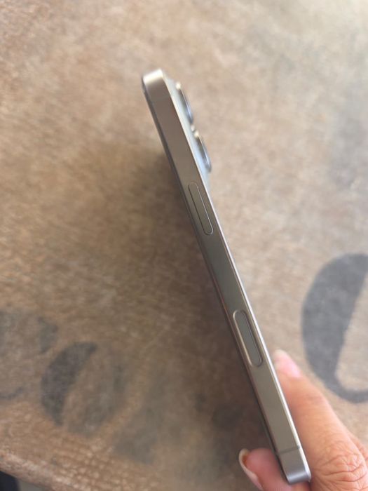Telefon de vânzare – 3050 lei