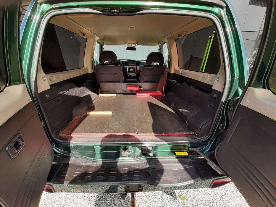 Nissan Patrol Autoutilitara N1