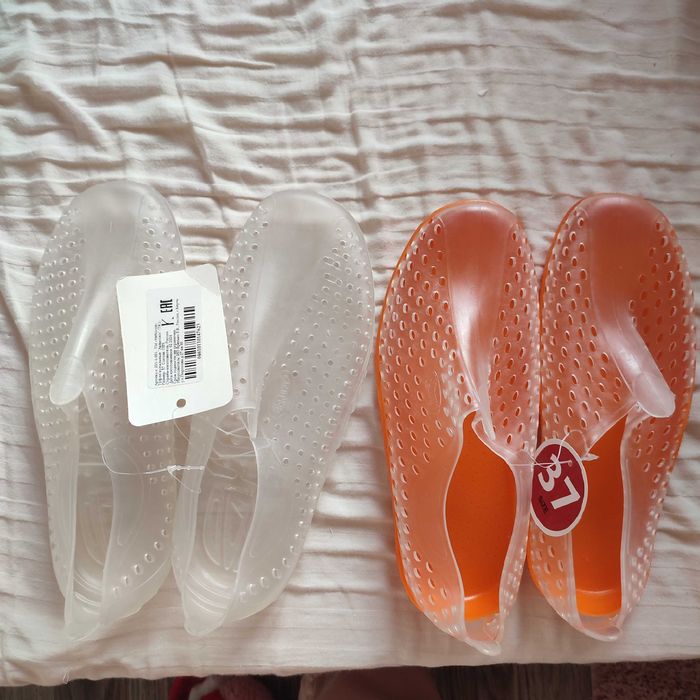 Обувь для бассейна