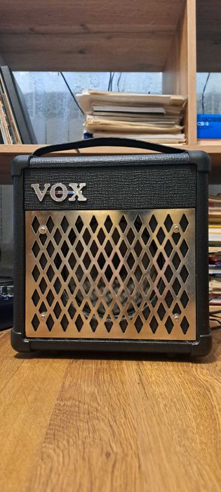 Кубе за китара VOX Mini5 Rhythm