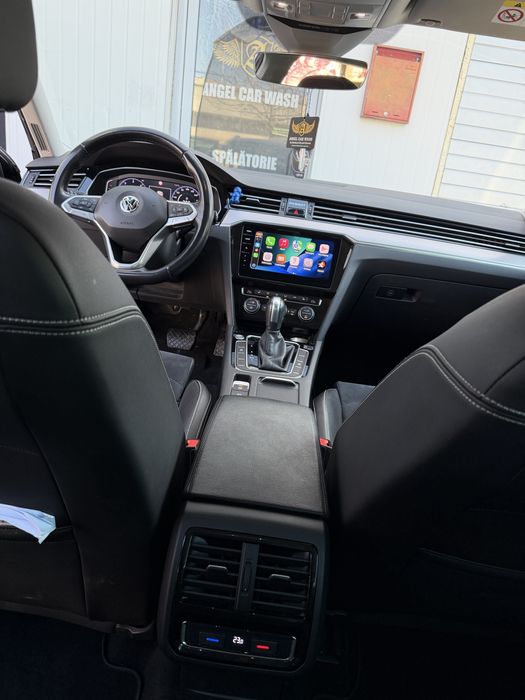 Volkswagen Passat Variant Elegance 2.0  190 hp