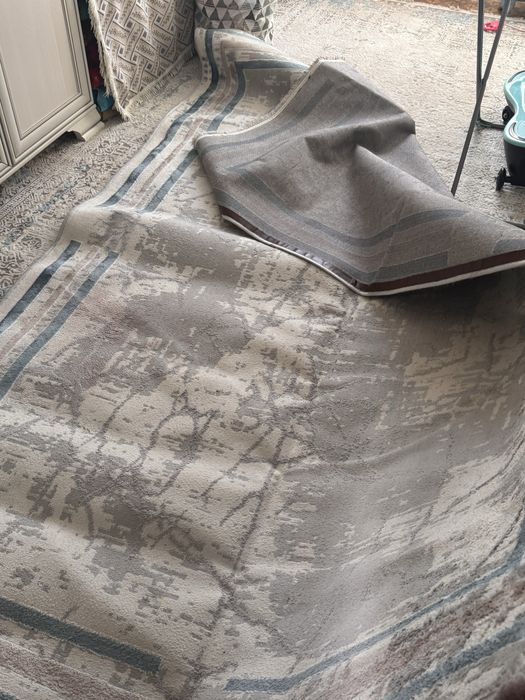 Продается  ковер бу