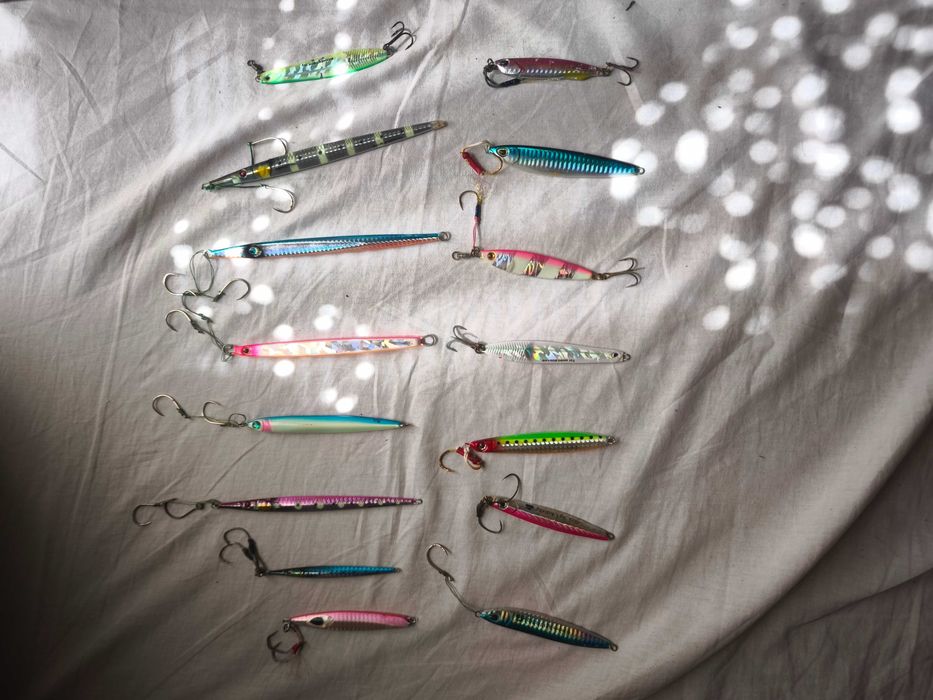 Комплект 15 бр. метални джигове – Savage Gear, Gonane, Slick Jig