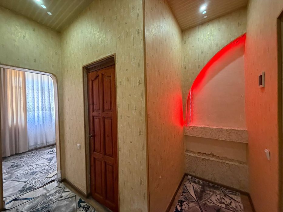 Срочно продам 1 комнатную квартиру 5 микрорайон