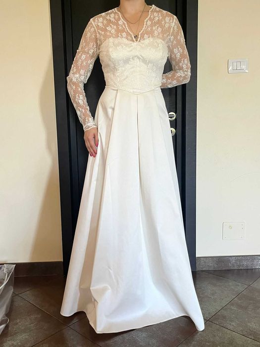 Rochie mireasa nouă