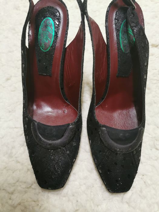 Pantofi piele noi 39
