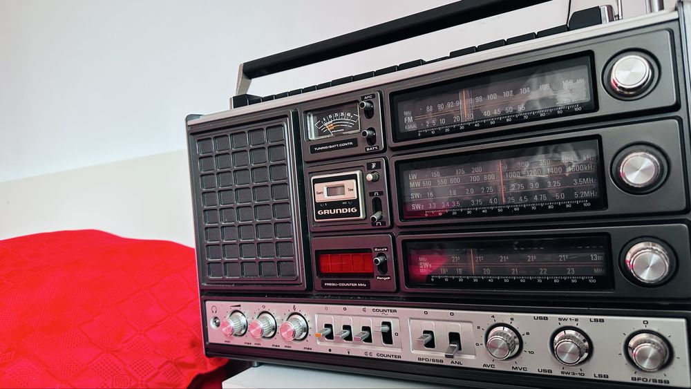Radio grunding satellit 3000