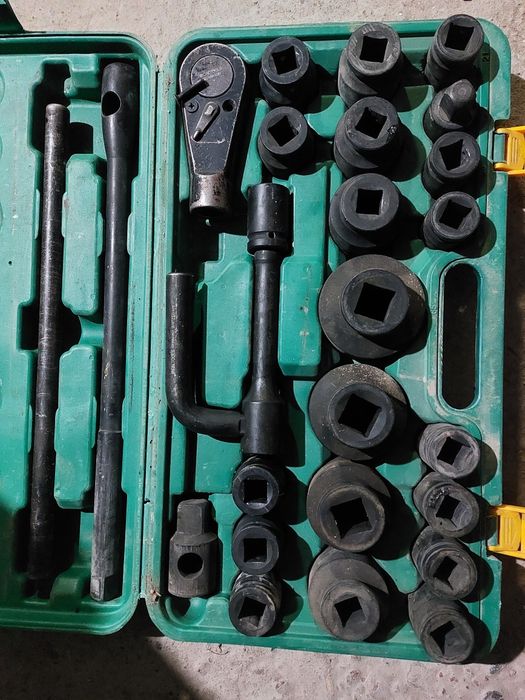 Набор ключей  сепаратор