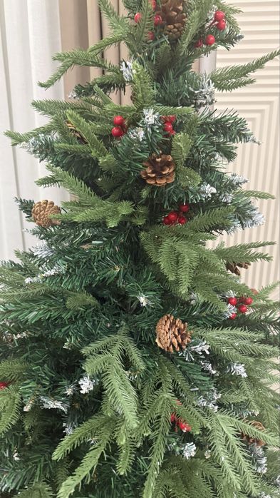 Продам ёлку 170см