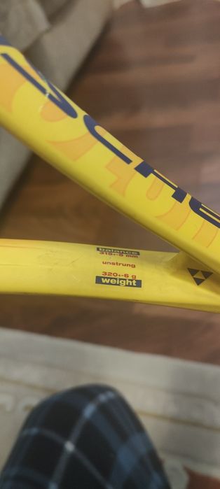 Racheta tenis Fischer vacuum pro 98 +2.5cm!