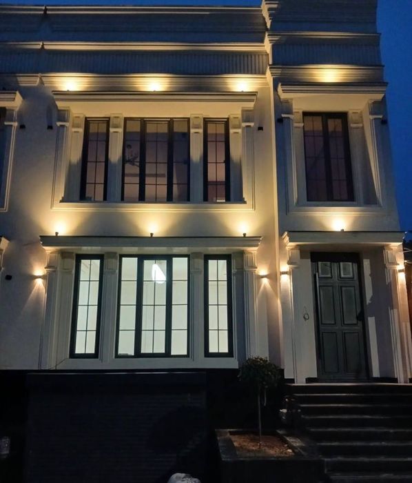 Коттеджный дом на Братских 2.5 соток