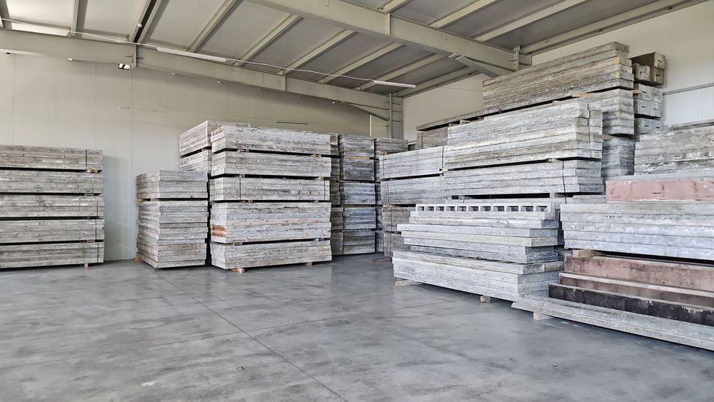 Кофраж под наем. Алуминиев кофраж за жилищно, подпорни стени и халета