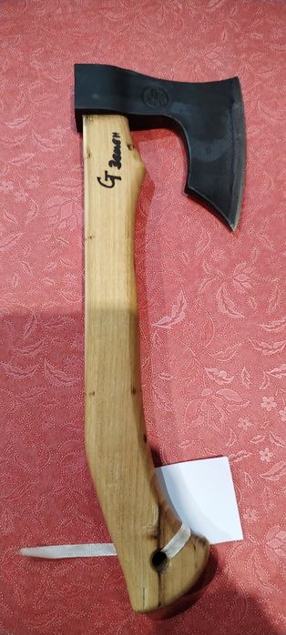 Ловни брадвички за кости