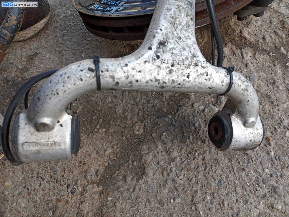 Brat Articulatie de la Roata Dreapta Fata Mercedes ML W163 1997 - 2005 [X3579]
