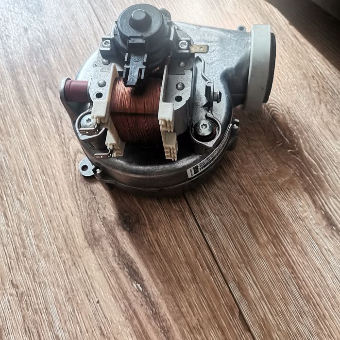 Piese pentru Centrala Buderus Gb012 25kv V2, 25 kw 24kw Bosch  2000