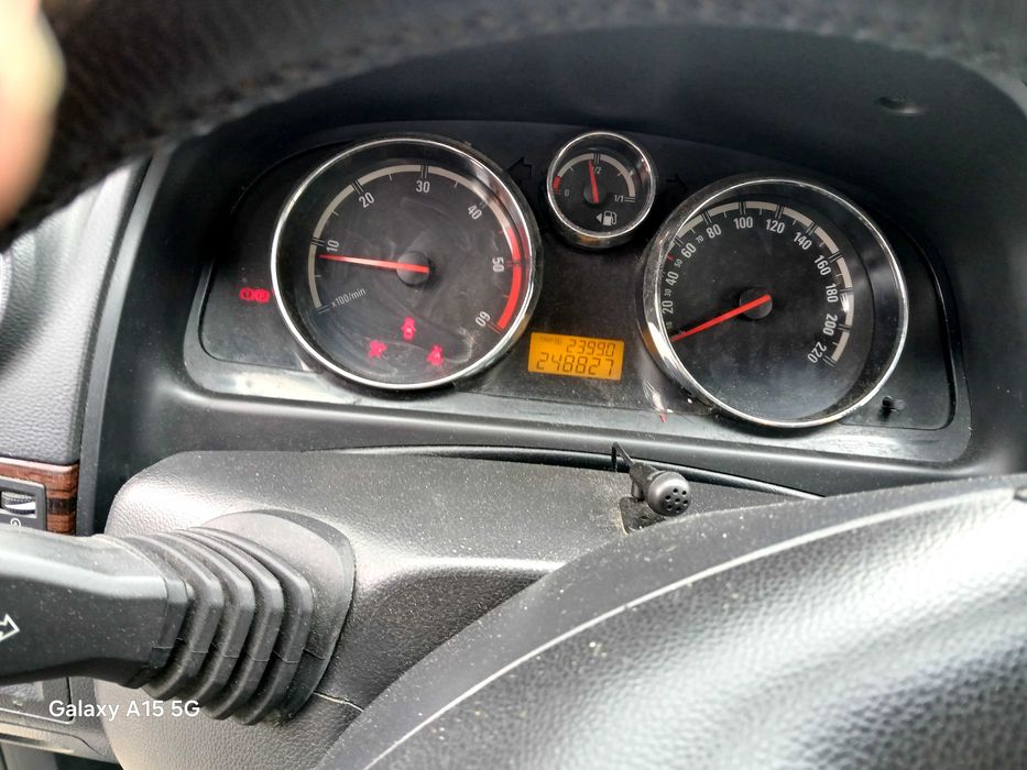 Vând Opel Antara 2000 diesel an 2007