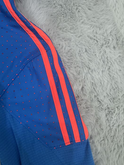 Мъжки суитшърт ADIDAS . Размер S