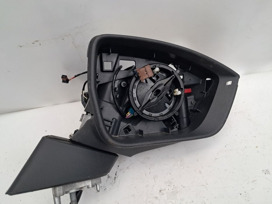 Огледало дясно Seat Ateca
