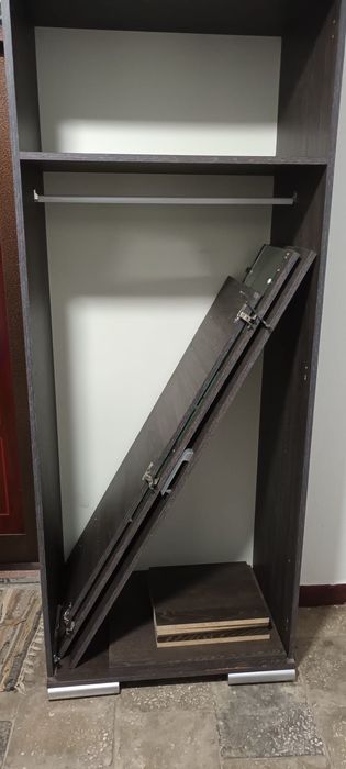 Vând mobilă de living!