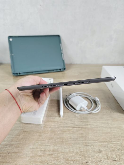 Продам iPad 9 + Apple pencil