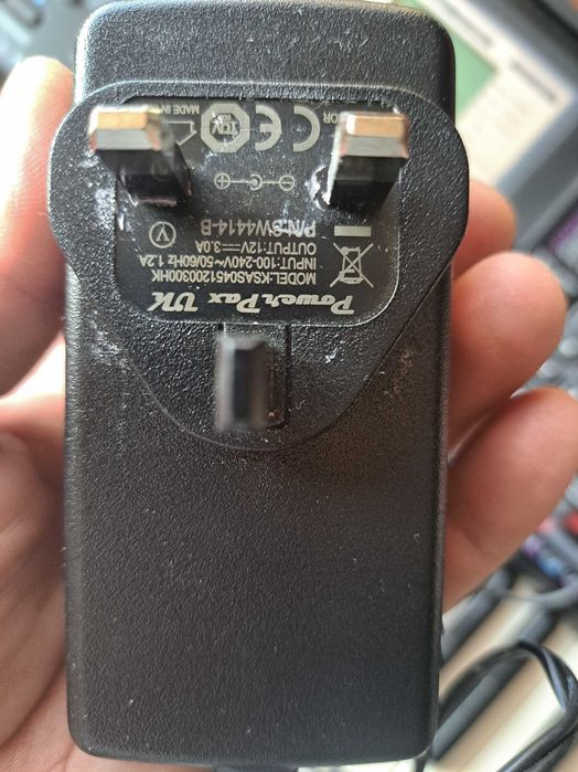 Синтезатор пиано клавир YAMAHA PSR 230 ce