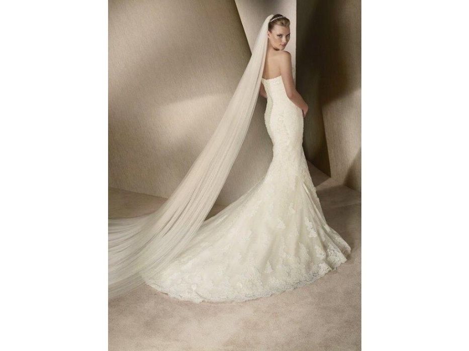 Vand rochie mireasa Pronovias
