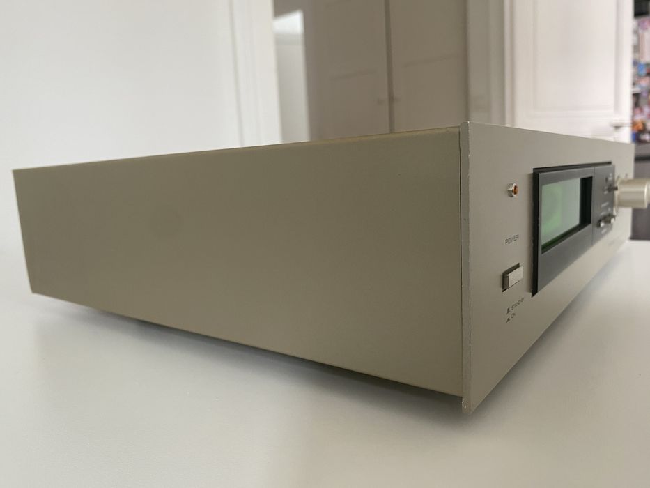 Pioneer Reverbation Amplifier RG-9