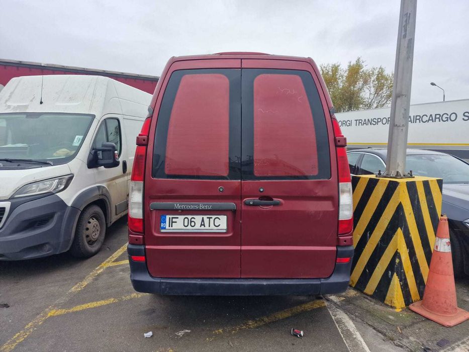 Vand autoutilitara Mercedez Benz Vito primul proprietar