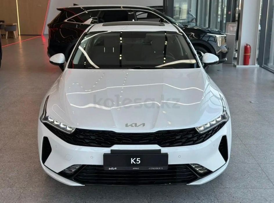 Продам  машину KIA K5