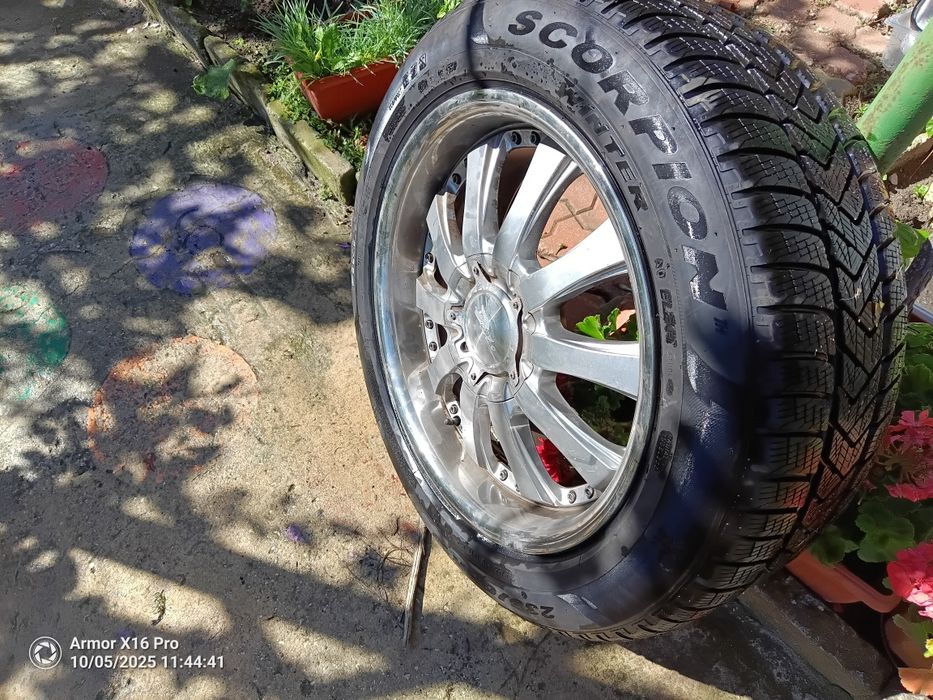зимни гуми Пирели скорпион 235/55 R19 със Джанти "Ziko" 19 5x114.355/1