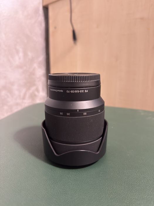 Obiectiv Sony 28–70mm f/3.5–5.6