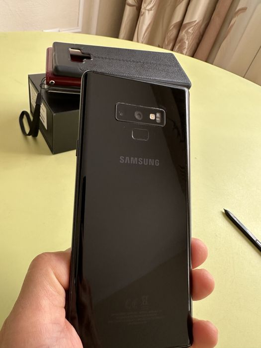 Смартфон Samsung Galaxy Note 9