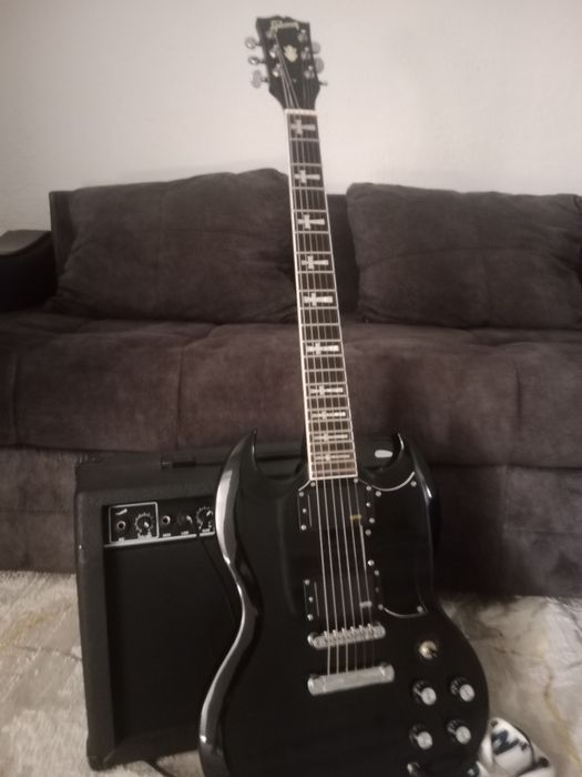 Gibson Sg Tommy Iommi - Black Sabbath