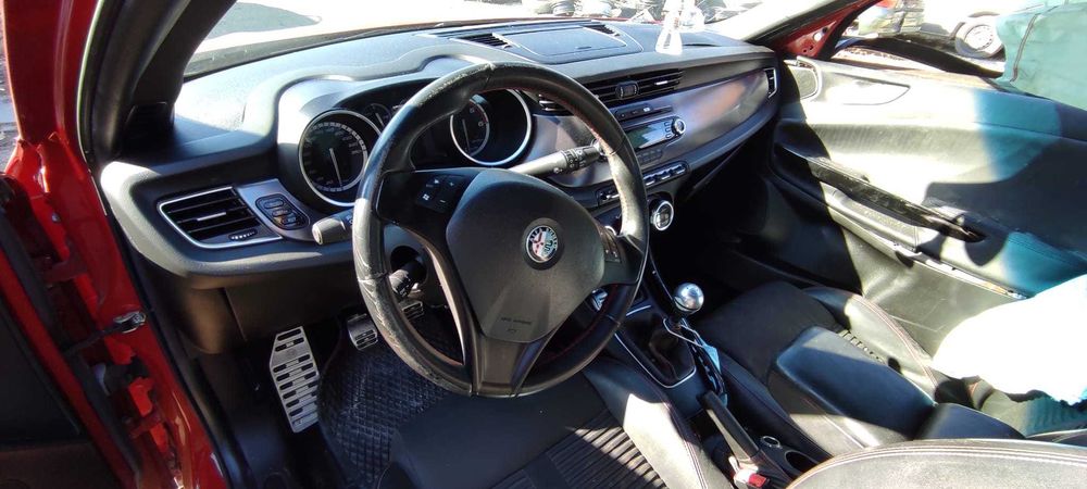 Dezmembrez Alfa Romeo Giulietta 1.6D an 2011 cod motor 940A3000