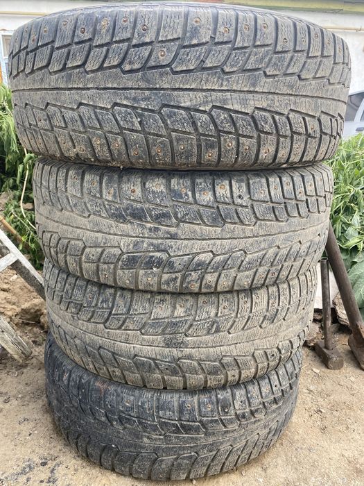 Продам зимние шины